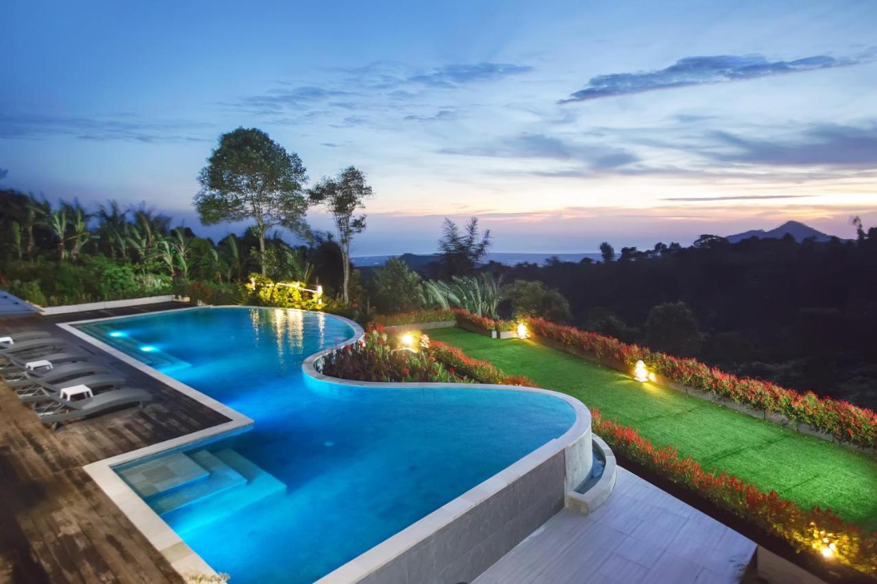 Giriwood Hotel & Villa Munduk Exteriér fotografie